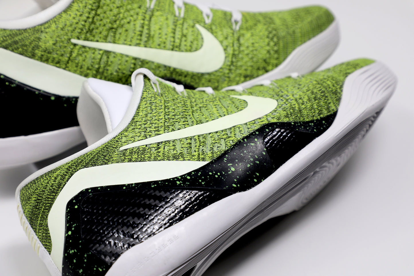 Kobe IX Elite Low "Grass Glow"
